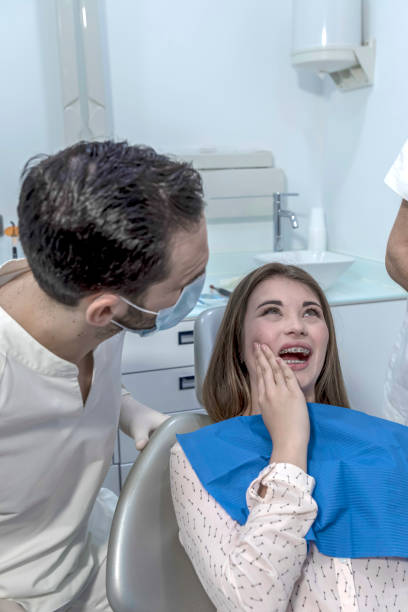 Best Chipped Tooth Repair Near Me  in St Martinville, LA